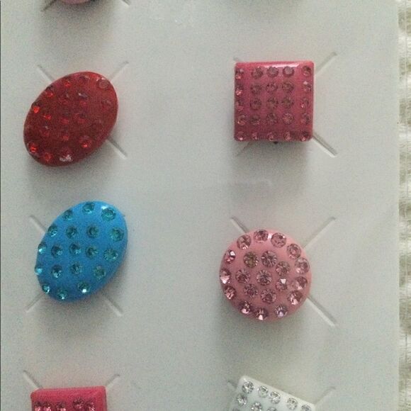 NWT shoe gibbets, charms w rhinestones - Picture 8 of 10